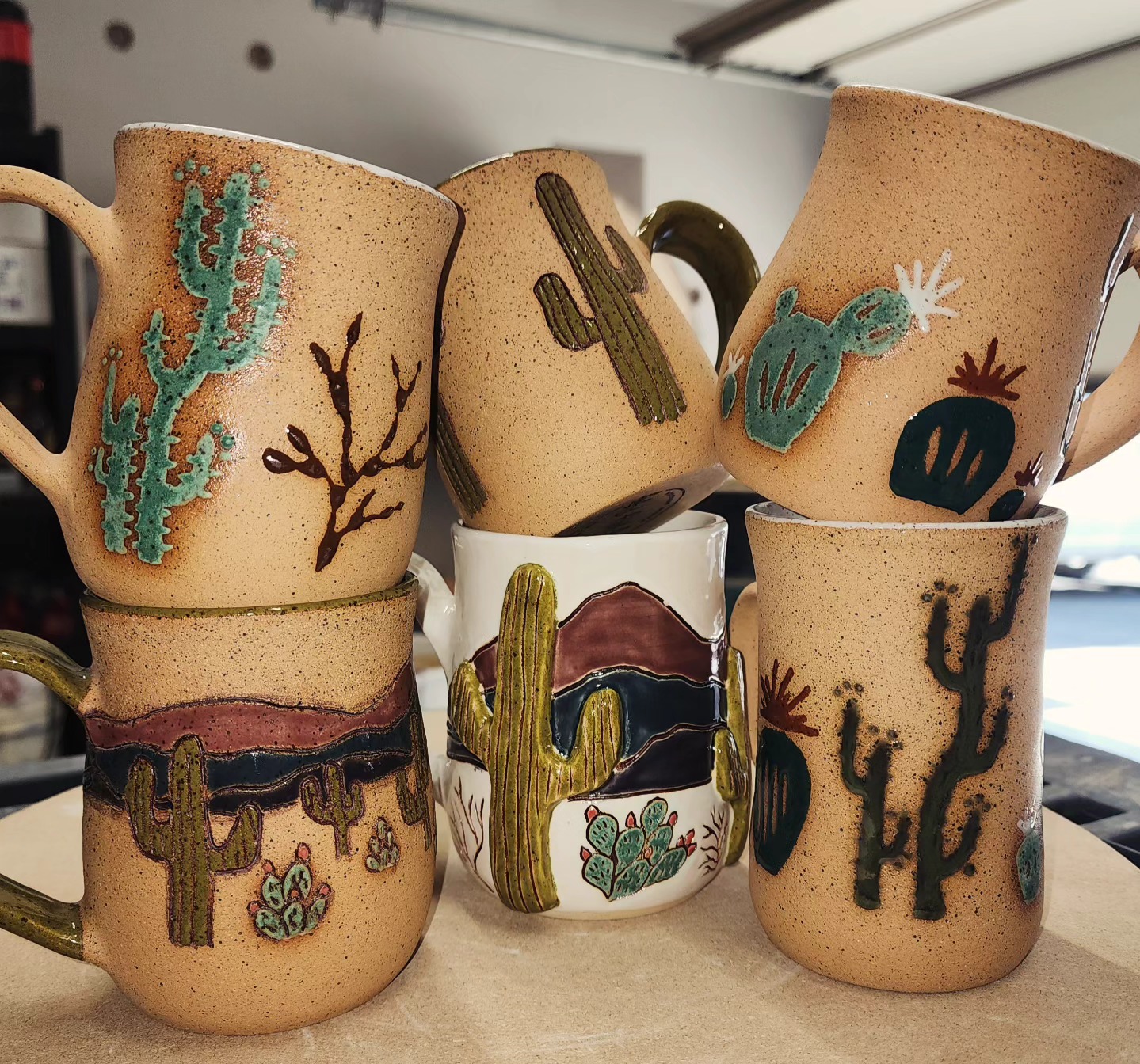Dirty Mug Pottery Logo